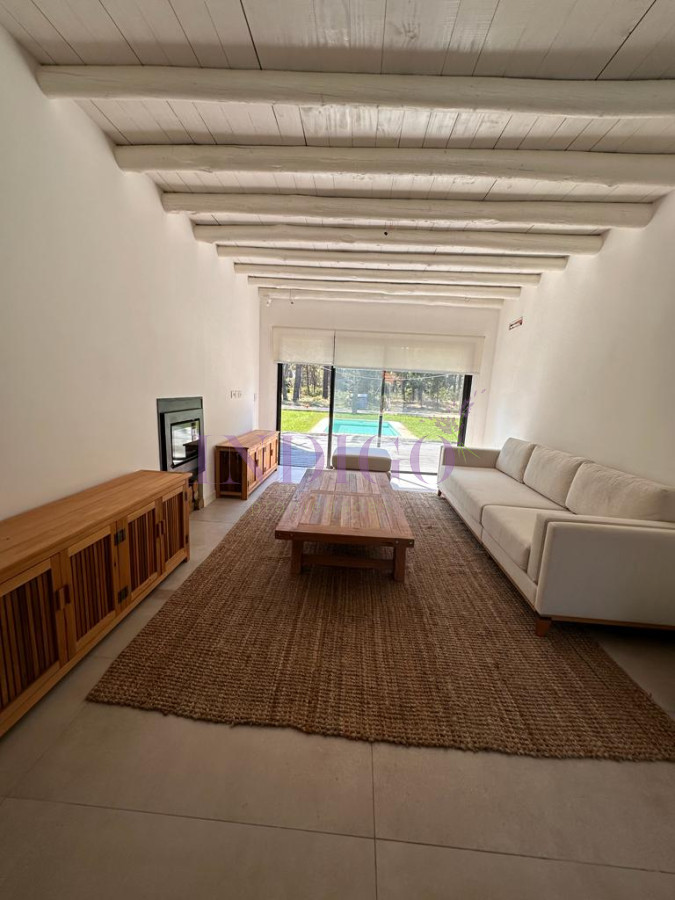 Casa Ref.813 - Bosques del Mar  Barrio Privado  Parque Burnett
