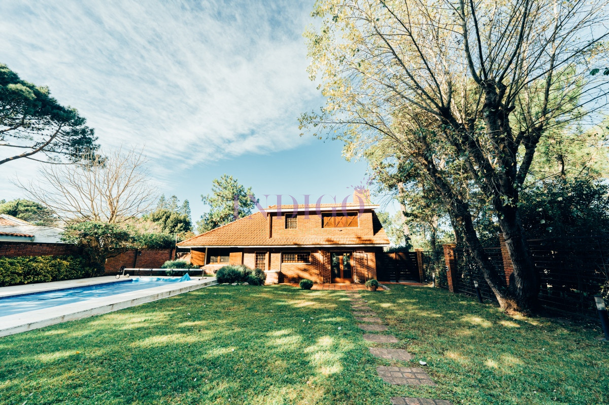 Casa Ref.1240 - Casa en Venta en Rincon Del Indio 