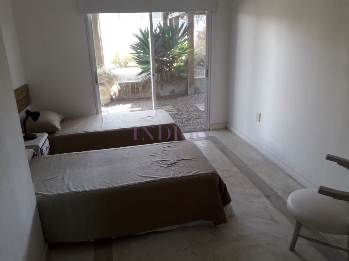 Casa Ref.490 - En alquiler en La Barra, espectacular propiedad.