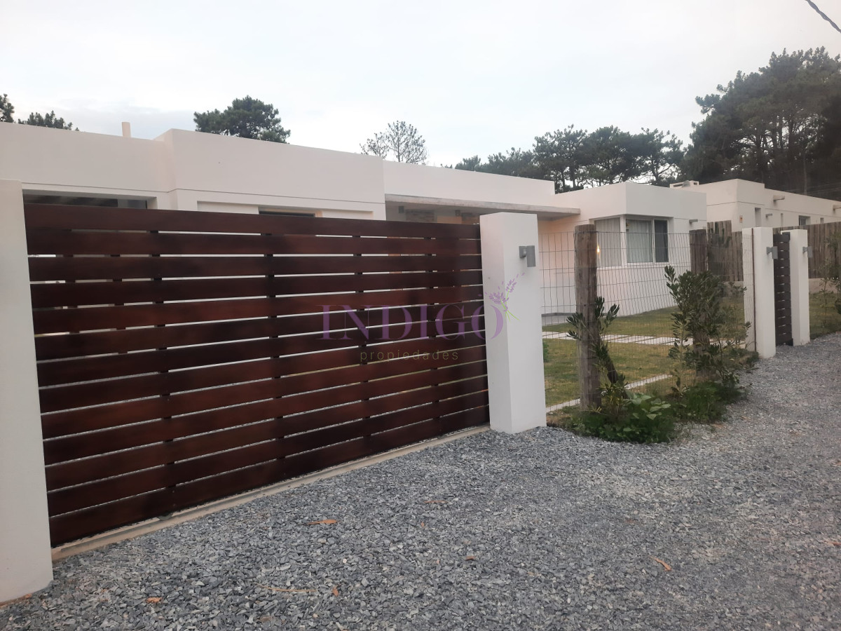 Casa Ref.1075 - Casa en venta Montoya, la Barra