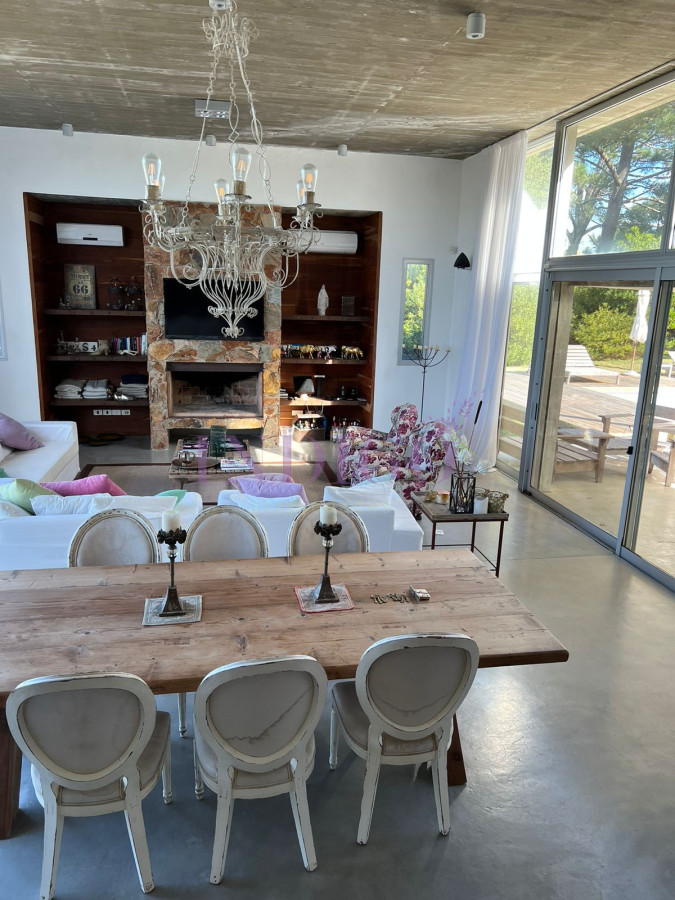 Casa Ref.1097 - casa en barrio Barra verde en alquiler