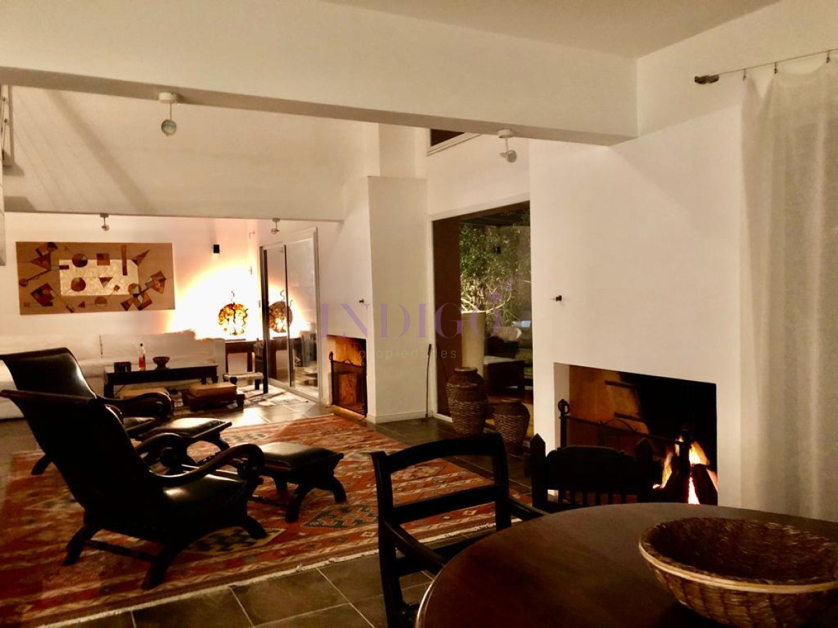 Casa Ref.847 - Laguna Blanca, casa en alquiler.