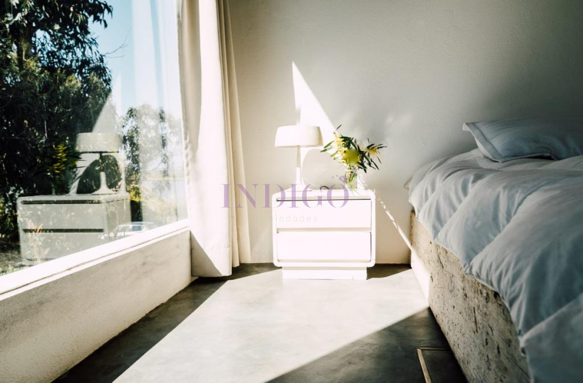 Casa Ref.891 - Casa en  venta Santa Mónica en frente a la Laguna, 2 dormitorios 2 baños