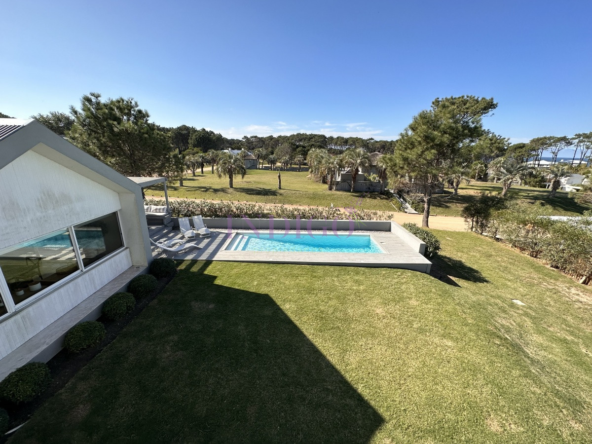 Casa Ref.336 - Alquiler en Pinar del Faro, Jose Ignacio 5 dormitorios.