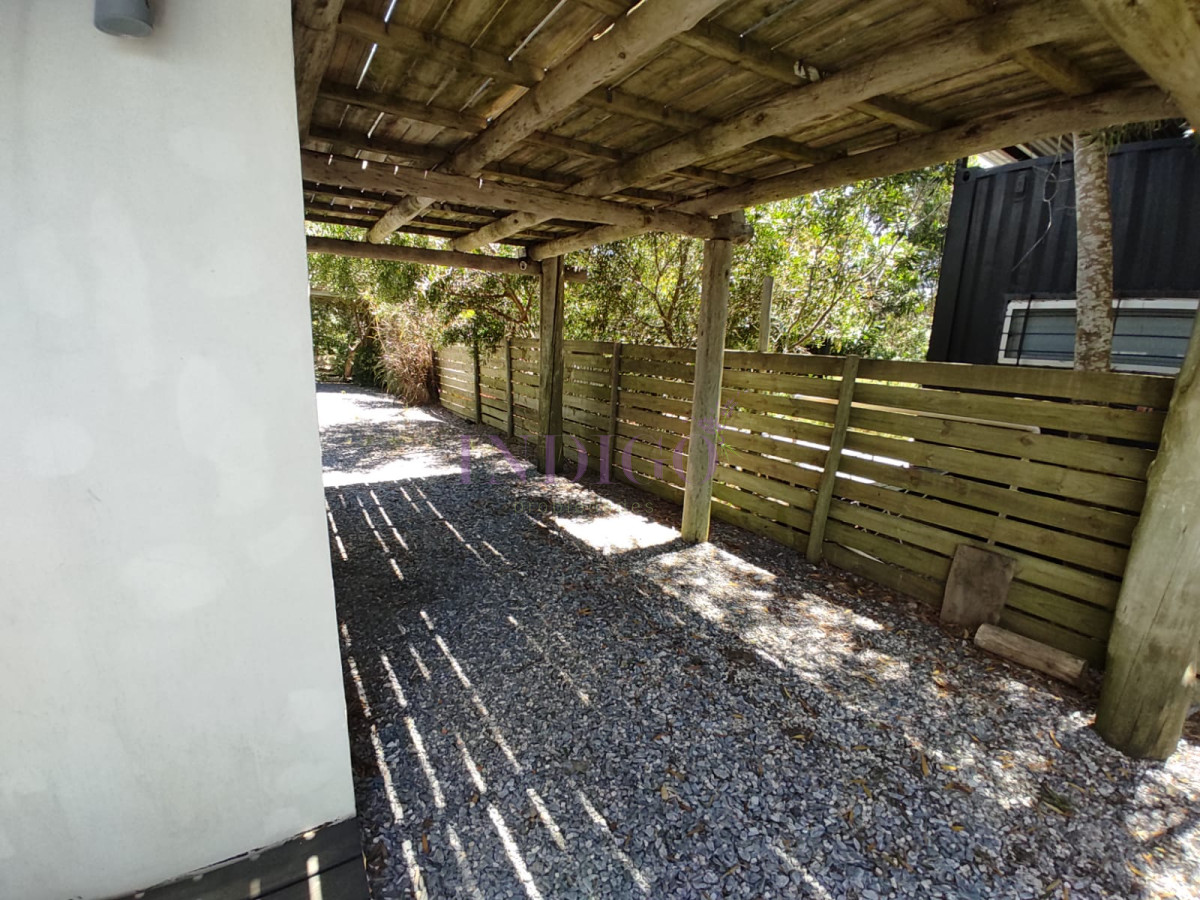Casa Ref.768 - Casa en Santa Mónica con parrillero y piscina, 3 dormitorios y 2 baños