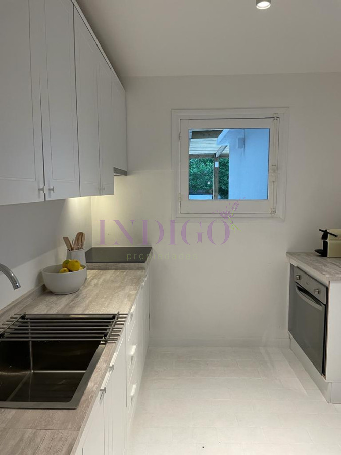 Casa Ref.794 - Casa en Venta, la Barra, posta 4 ambientes