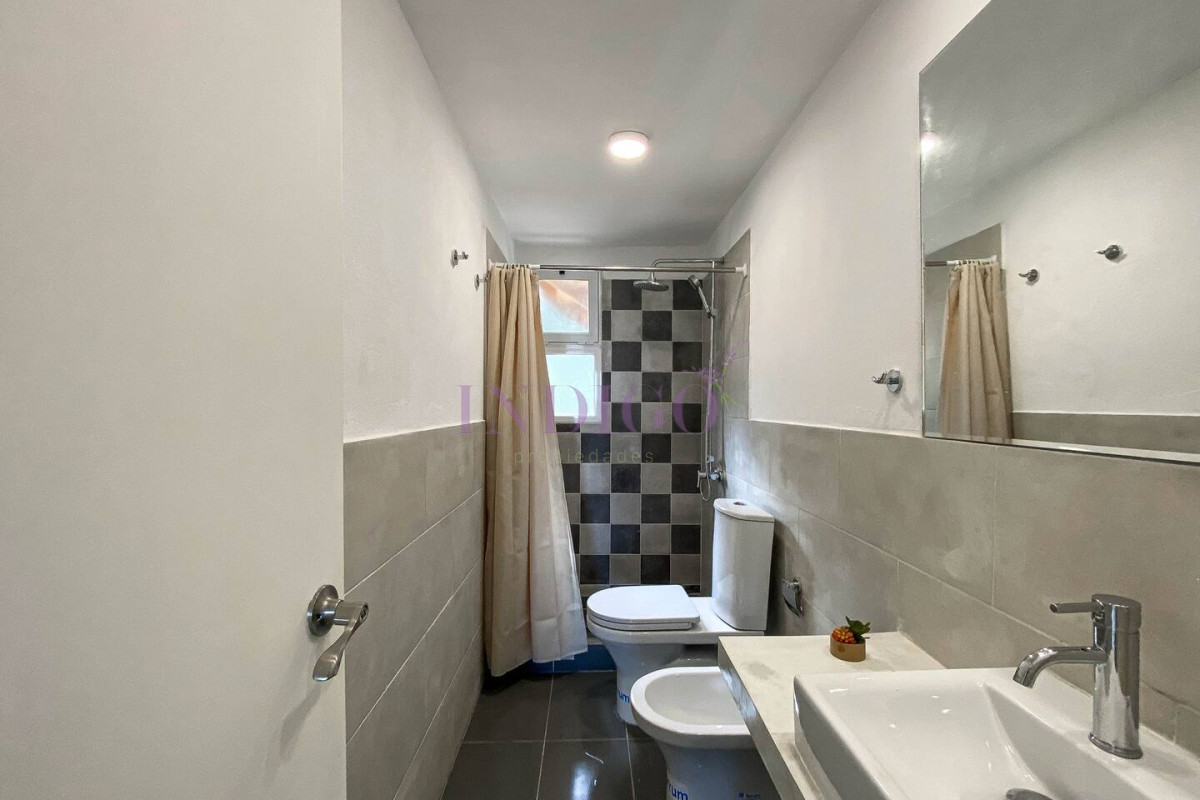 Casa Ref.747 -  En alquiler en el Chorro, manantiales, 3 dorm