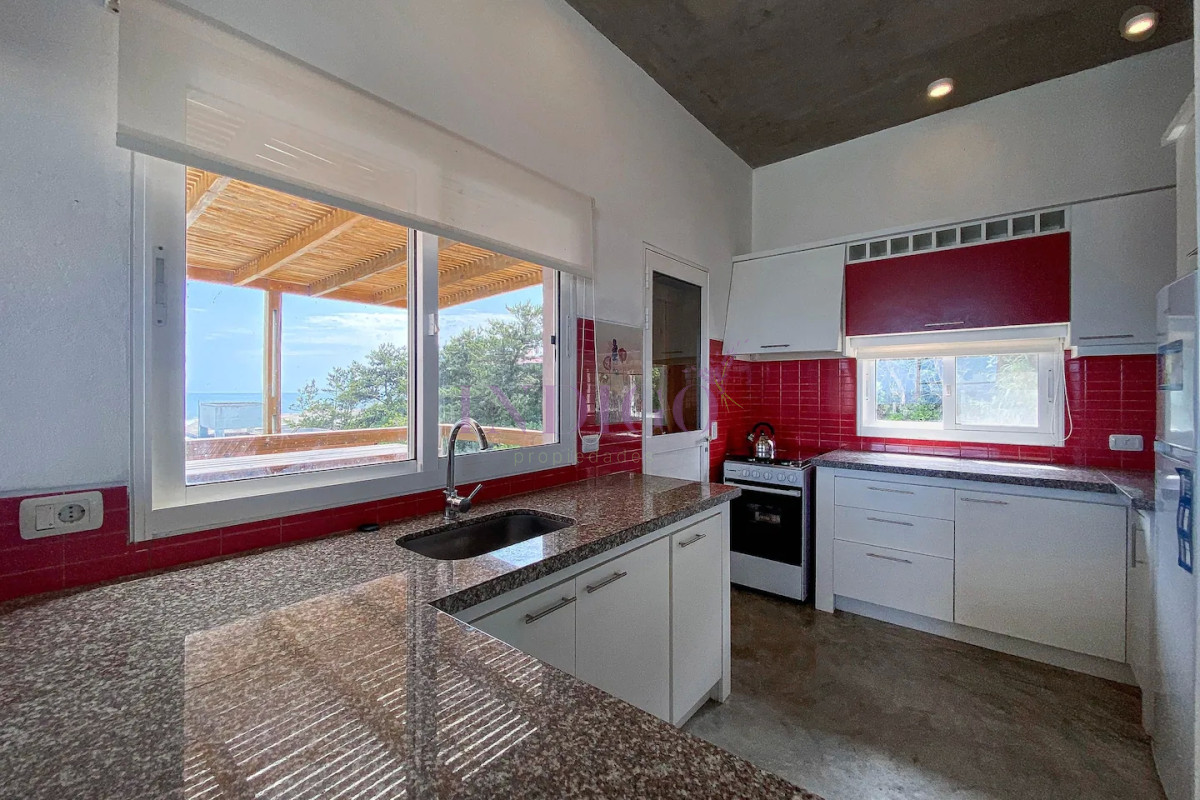 Casa Ref.747 -  En alquiler en el Chorro, manantiales, 3 dorm