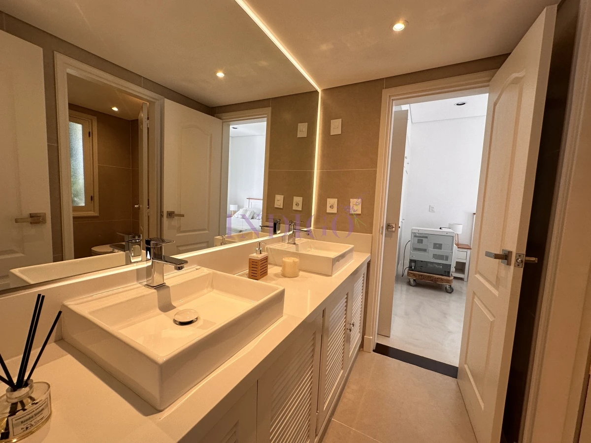 Casa Ref.1245 - Casa en venta , San Rafael, 4 dorm y dependencia, con piscina y parrillero.