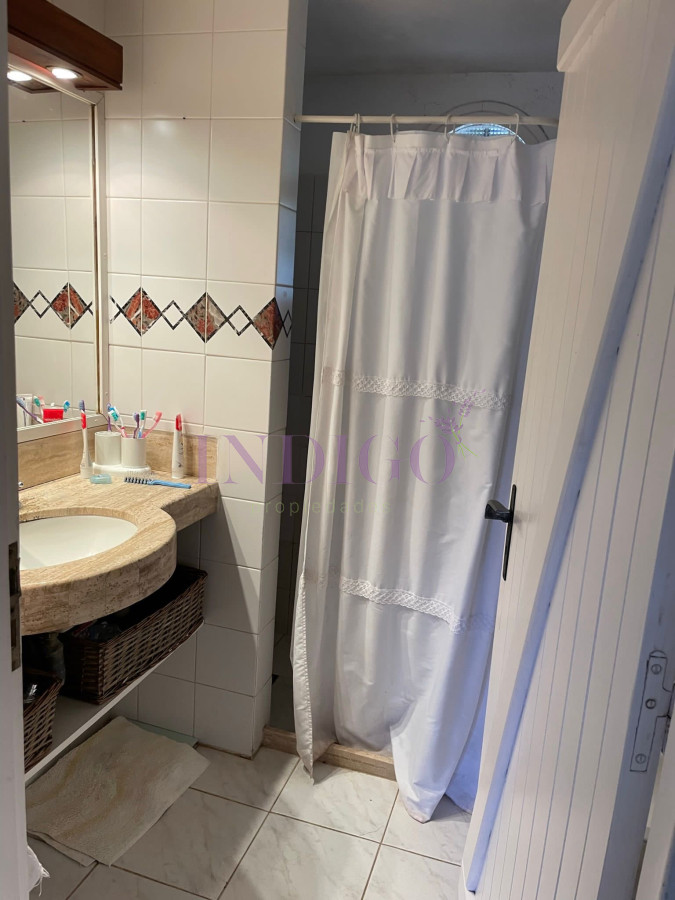 Casa Ref.39 - Venta y alquiler de casa en Montoya, 4 cuartos , muy bien ubicada.