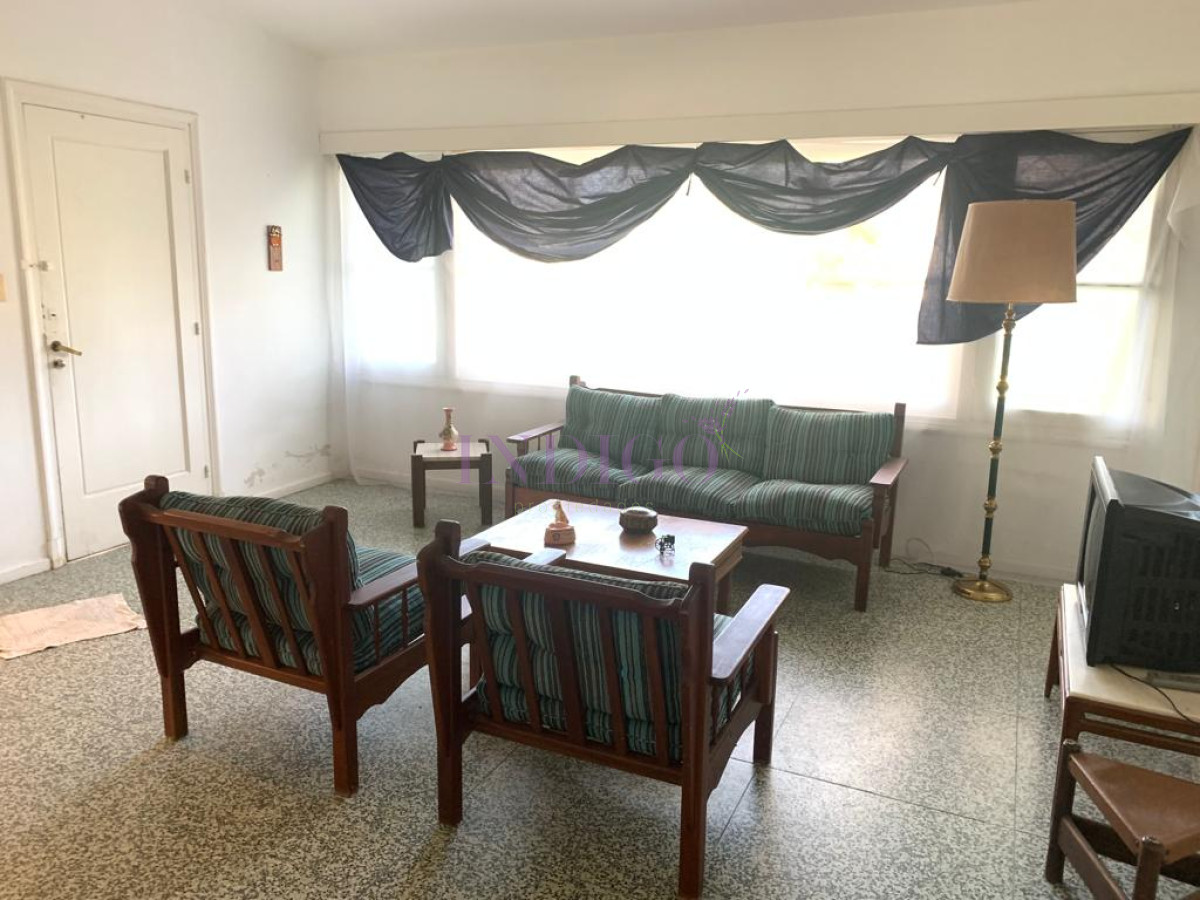 Casa Ref.881 - Oportunidad de compra, casa playa Mansa.