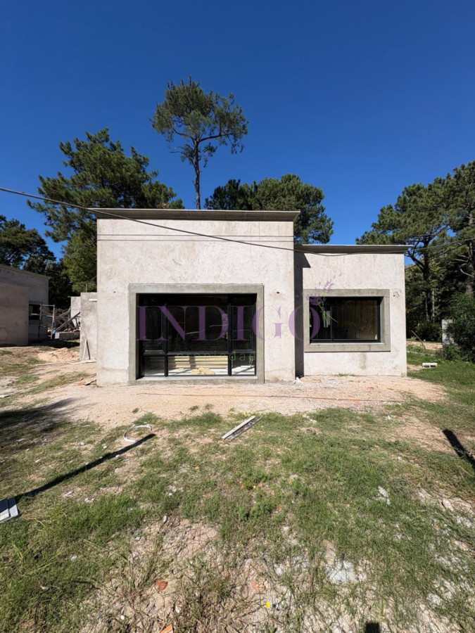 Casa Ref.1306 - En venta, con financiación bancaria, en pozo, entrega en 6 meses.