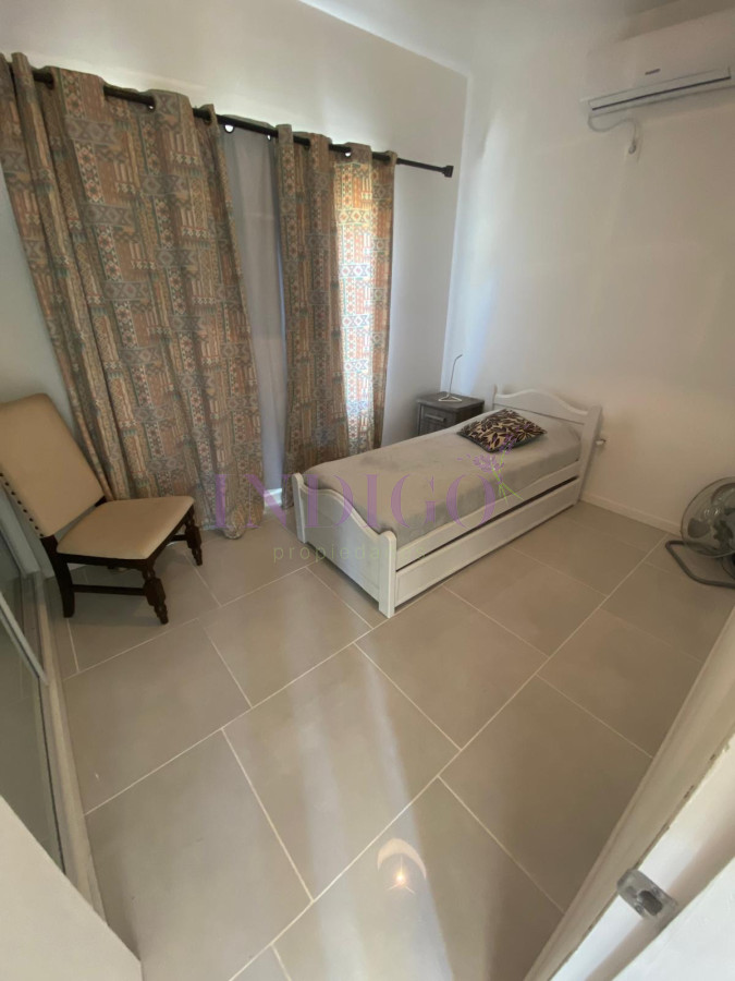 Casa Ref.1329 - Manantiales en alquiler 3 dorm.