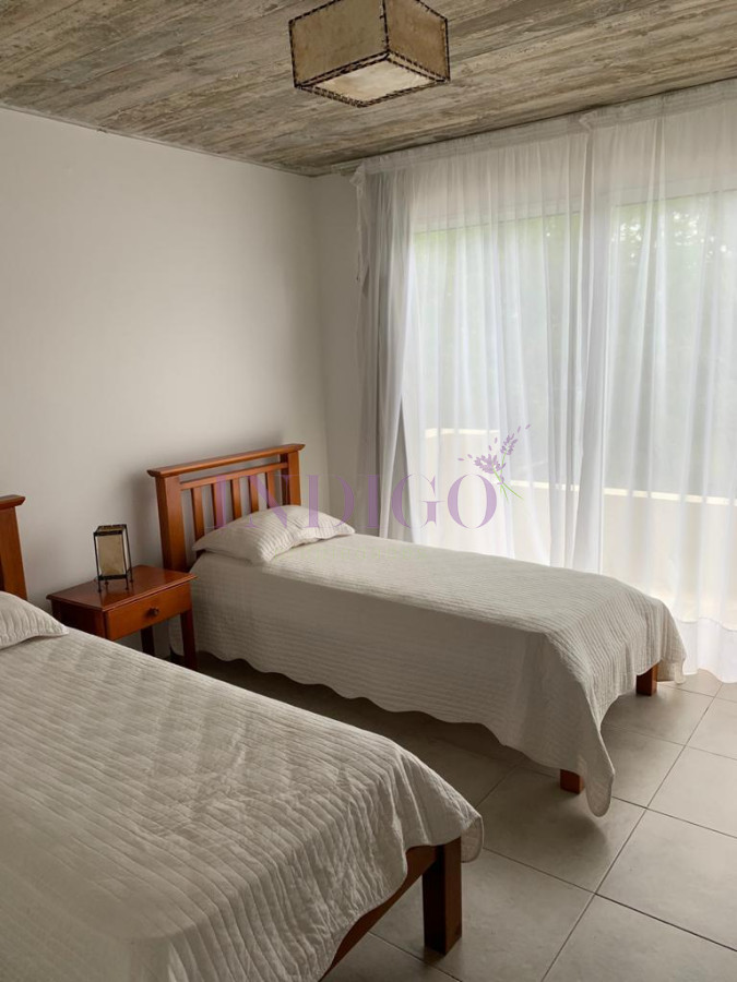 Casa Ref.90 - Muy buena propiedad en alquiler en Montoya.