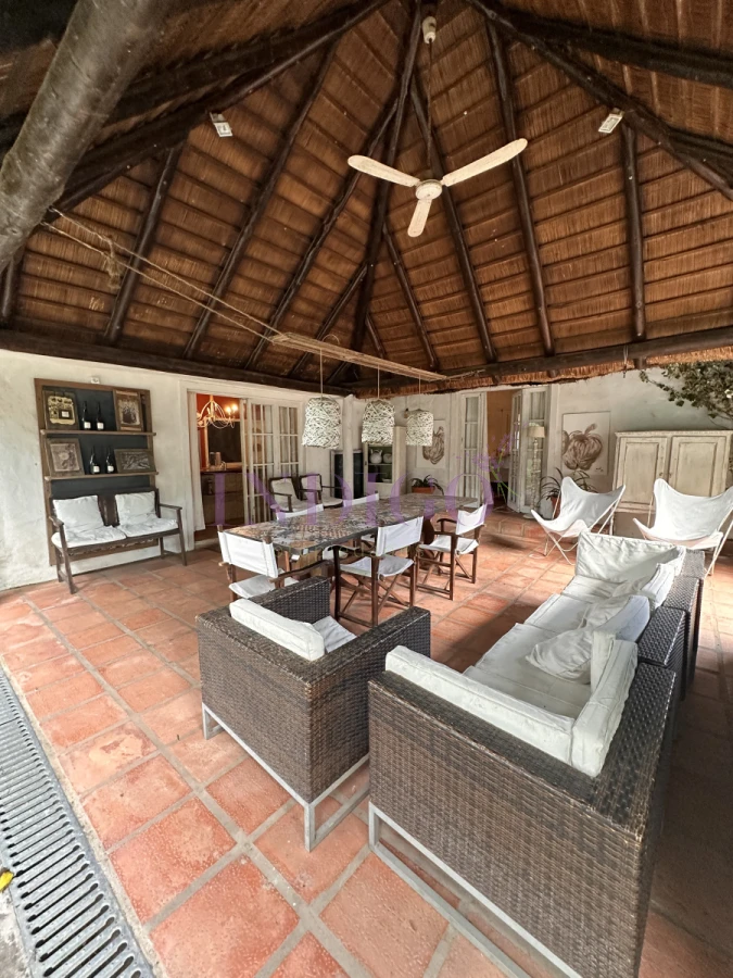 Casa Ref.1307 - Casa en venta en pinares