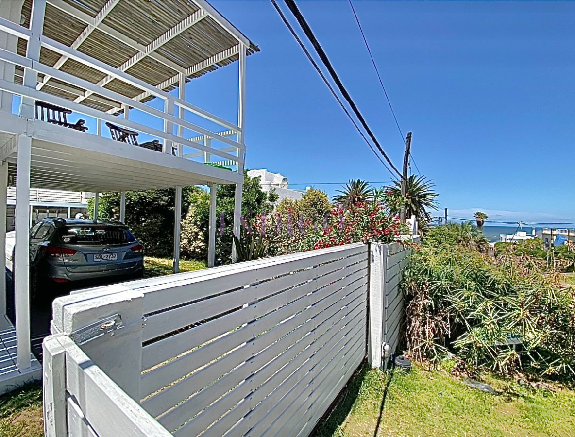 Casa Ref.1037 - En venta la barra de la ruta al mar