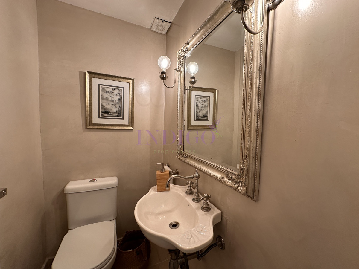 Casa Ref.1245 - Casa en venta , San Rafael, 4 dorm y dependencia, con piscina y parrillero.