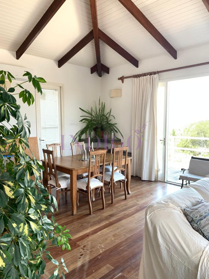 Casa Ref.290 - Casa en alquiler Punta piedras  , 3 dormitorios .