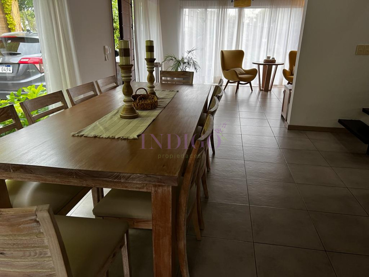 Casa Ref.90 - Muy buena propiedad en alquiler en Montoya.