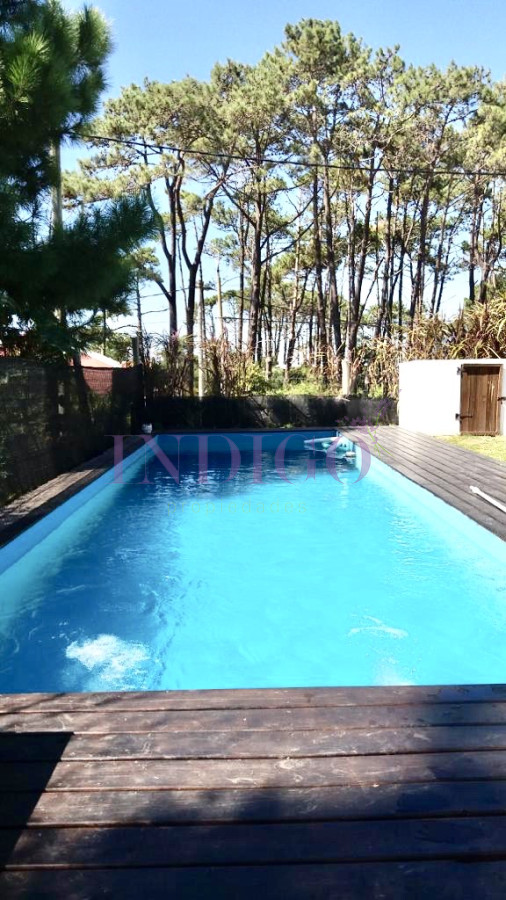 Casa Ref.485 - Casa venta en Montoya, 5 ambientes.