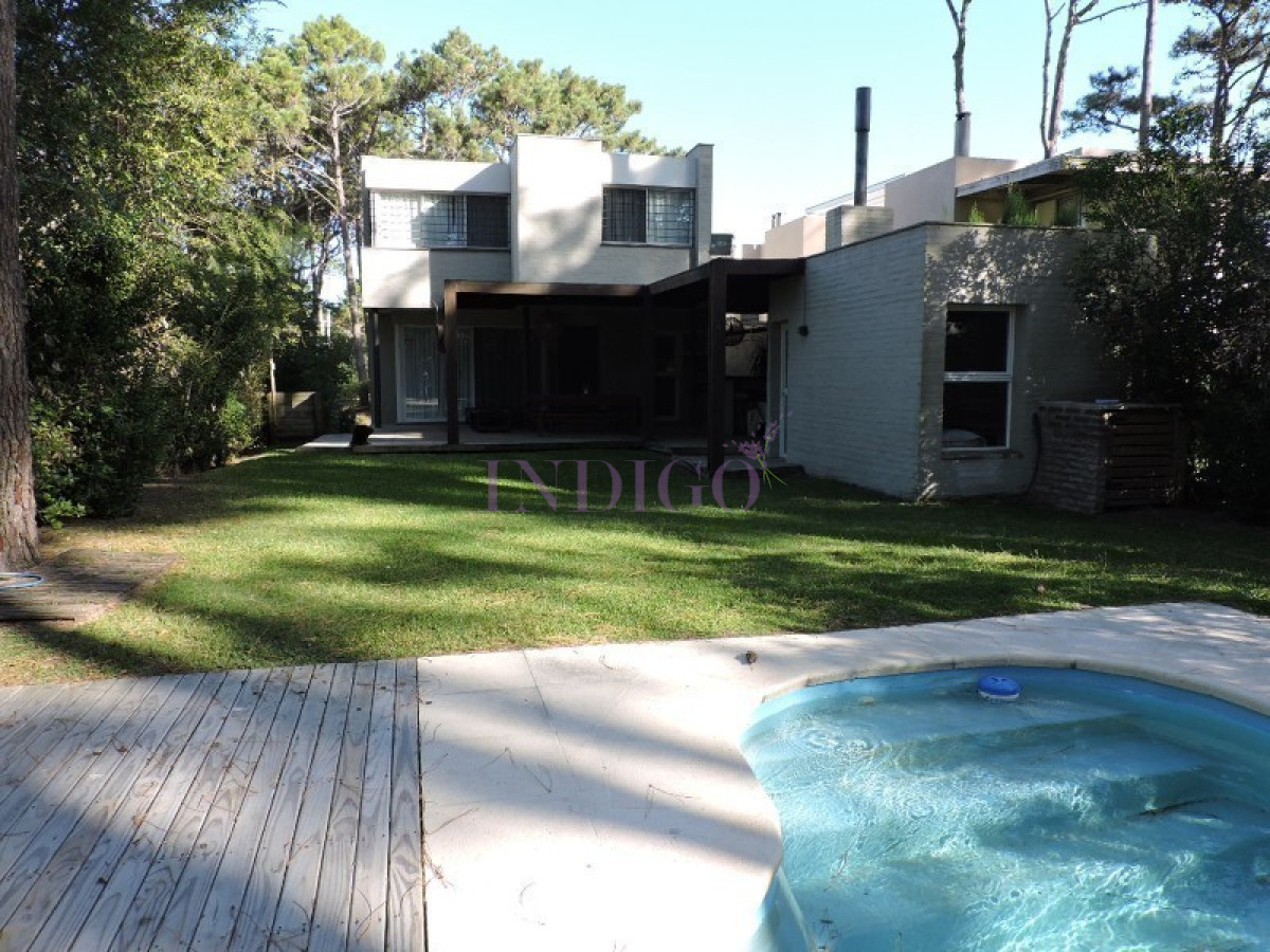 Casa Ref.144 - Importante casa en alquiler en pleno Montoya, 4 dormitorios.