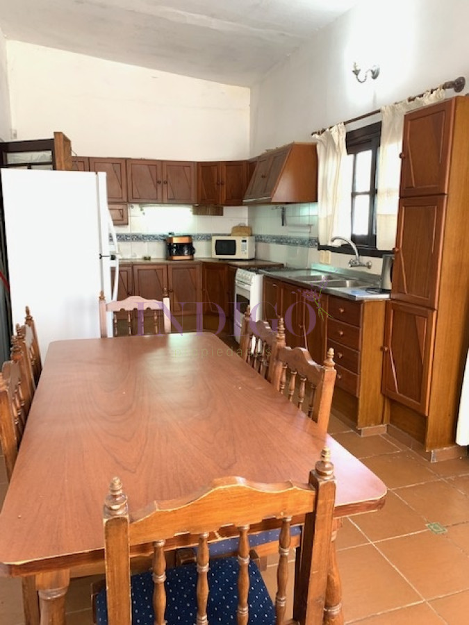 Casa Ref.737 -  Casa con piscina y parrillero en Manantiales, 3 dormitorios y 2 Baños