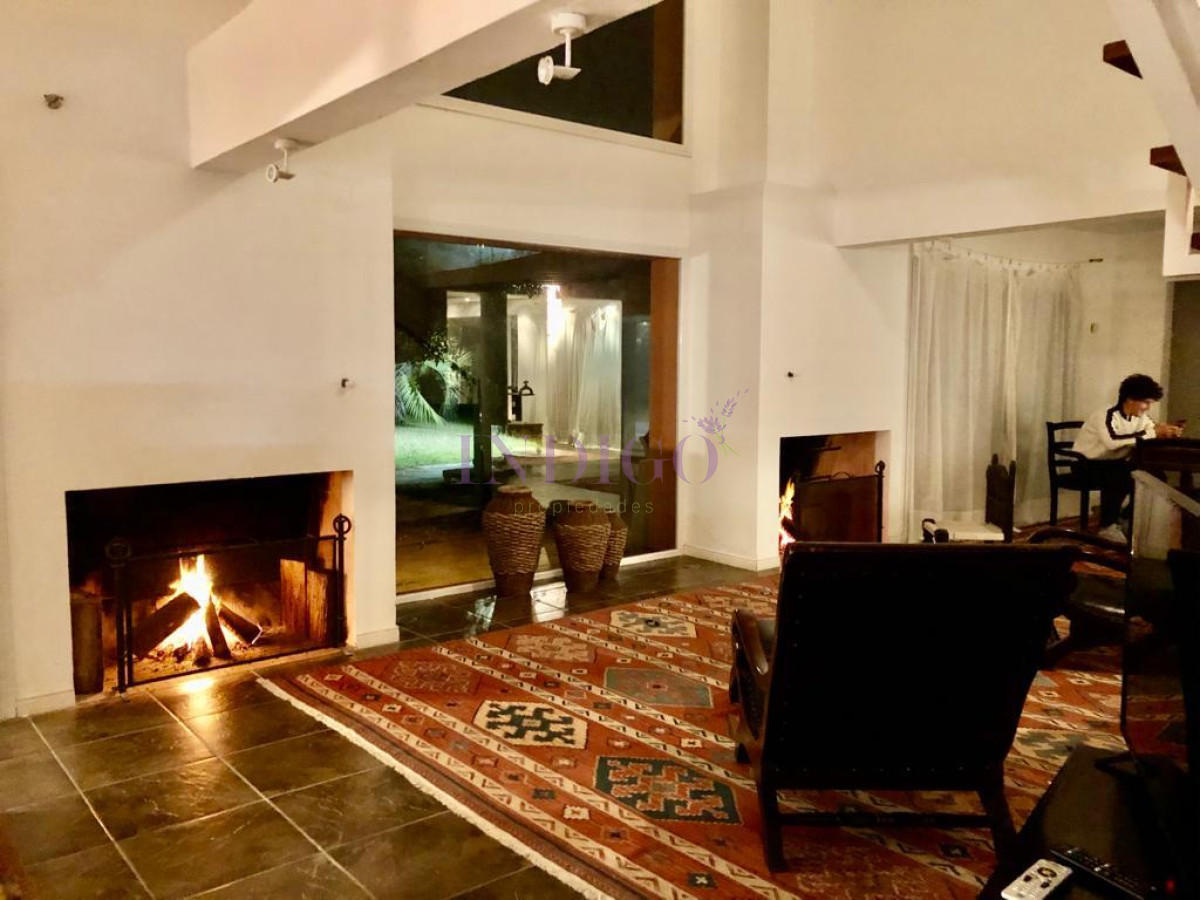 Casa Ref.847 - Laguna Blanca, casa en alquiler.