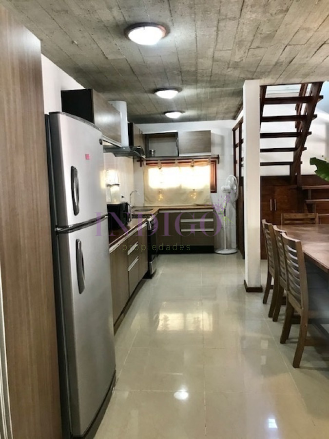 Casa Ref.40 - Alquiler con piscina en La Barra, 3 dormitorios  en suite mas pileta.