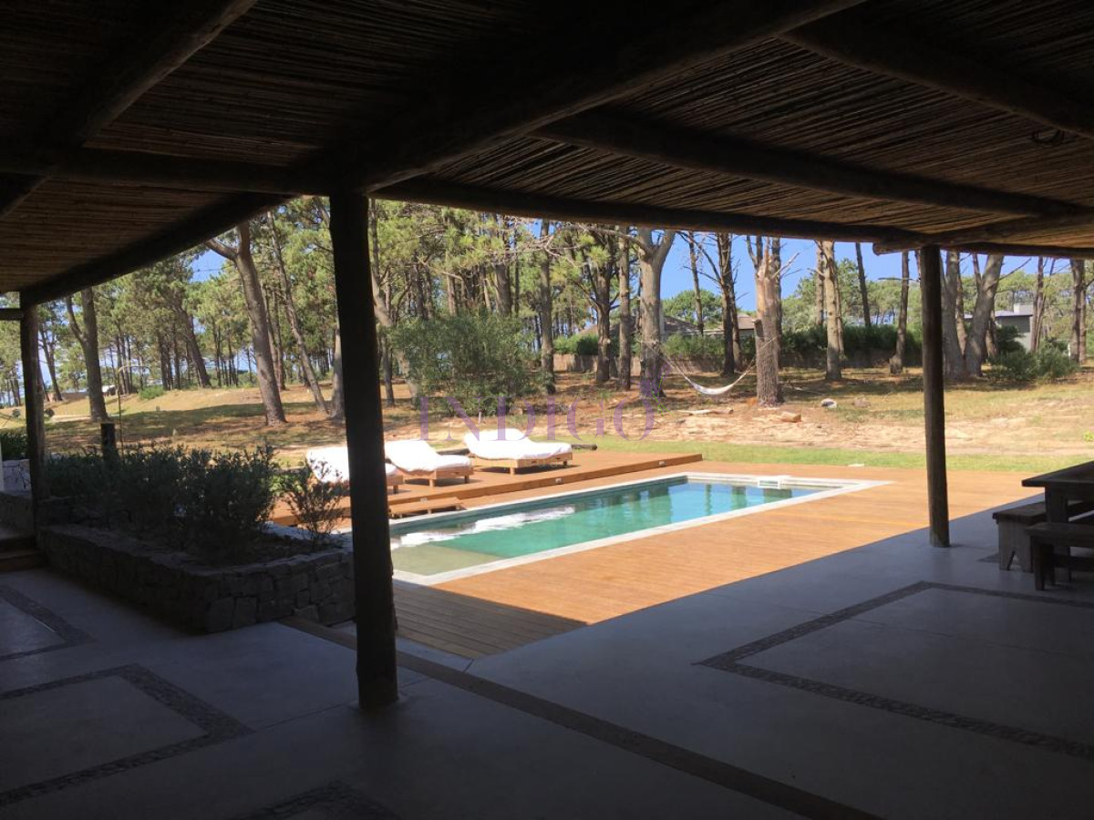 Casa Ref.770 - Casa en José Ignacio, 3 Dormitorio mas Playroom y Dependencia