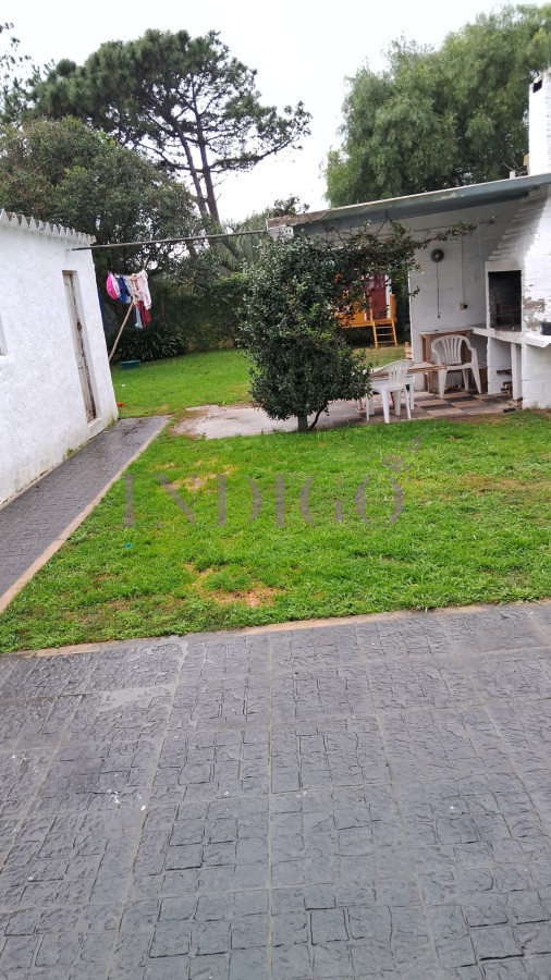 Casa Ref.1095 - Casa en Manantiales, 2 Dormitorios con Parrillero