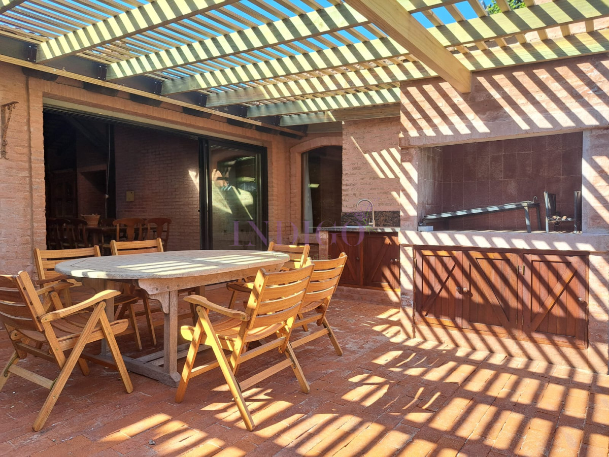 Casa Ref.1277 - Casa en Montoya en alquiler temporal 4 dorm con piscina climatizada .