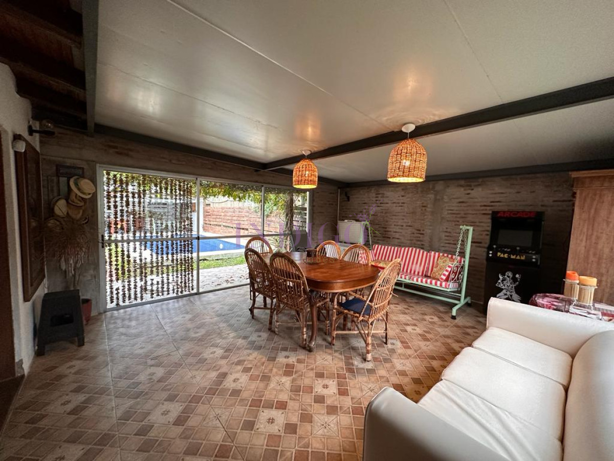 Casa Ref.1074 - Casa en Manantiales 3 Dormitorios 2 baños, piscina y parrillero 