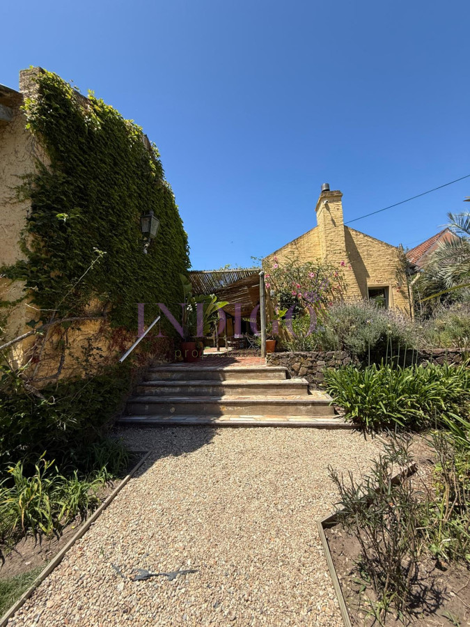 Casa Ref.121 - Casa enalquier en el corazon de La Barra, 3 dormitorios -