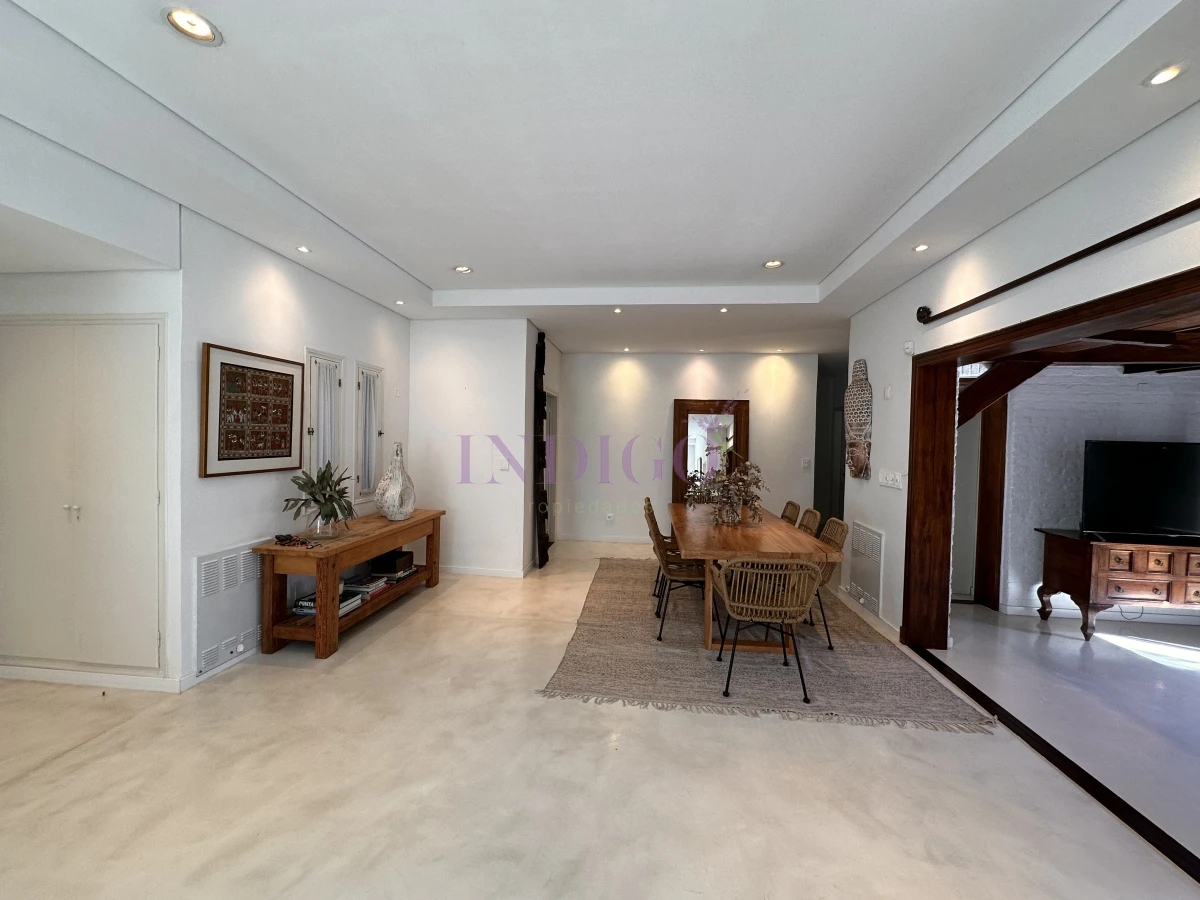 Casa Ref.1245 - Casa en venta , San Rafael, 4 dorm y dependencia, con piscina y parrillero.