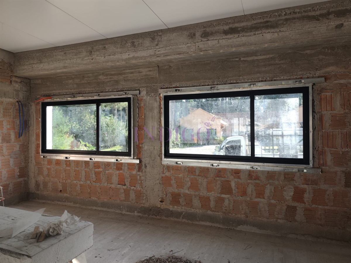 Casa Ref.1306 - En venta, con financiación bancaria, en pozo, entrega en 6 meses.