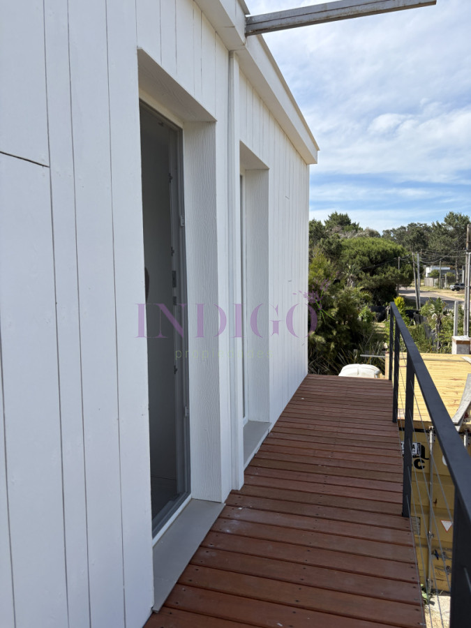 Casa Ref.1301 - Casa en venta y alquiler en la Barra