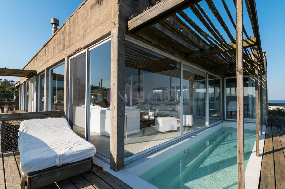 Casa Ref.490 - En alquiler en La Barra, espectacular propiedad.