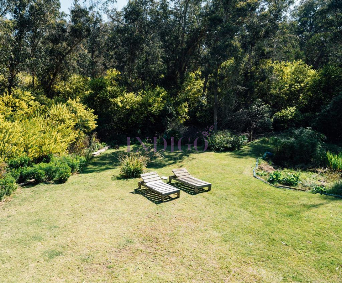 Casa Ref.891 - Casa en  venta Santa Mónica en frente a la Laguna, 2 dormitorios 2 baños