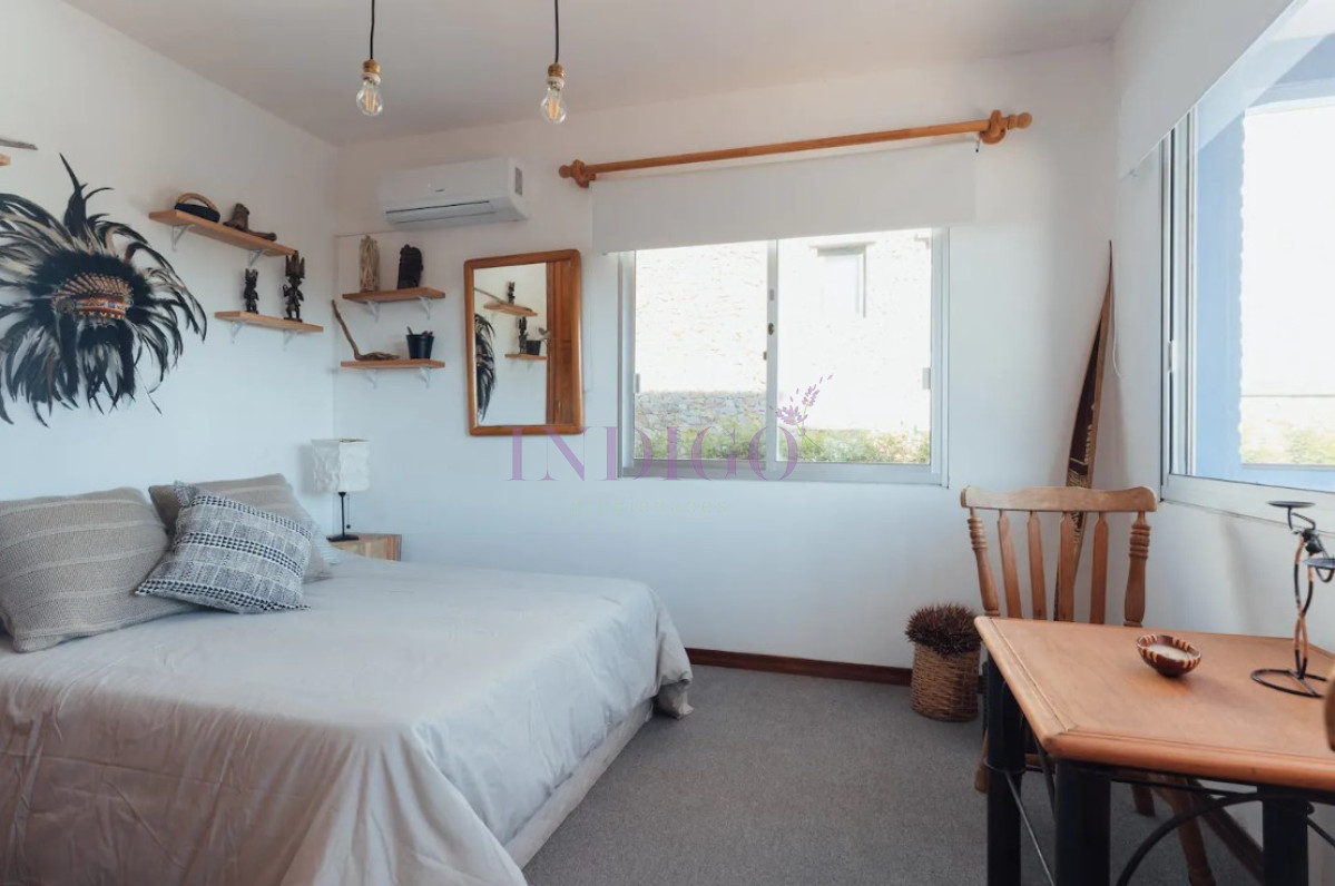 Casa Ref.91 - Casa en Altos de Punta Piedras, 5 dormitorios *