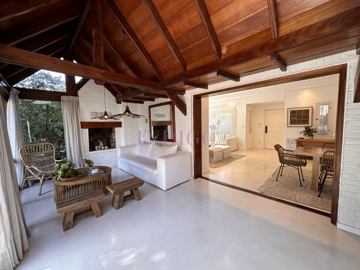 Casa Ref.1245 - Casa en venta , San Rafael, 4 dorm y dependencia, con piscina y parrillero.