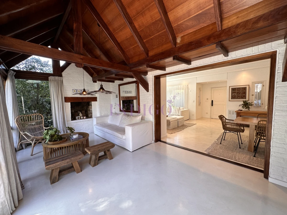 Casa Ref.1245 - Casa en venta , San Rafael, 4 dorm y dependencia, con piscina y parrillero.
