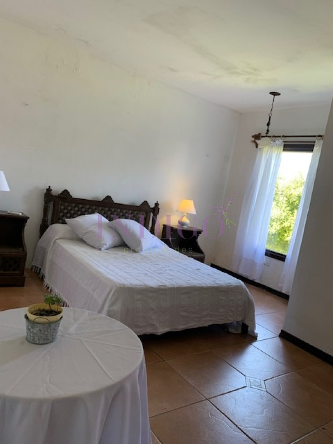 Casa Ref.737 -  Casa con piscina y parrillero en Manantiales, 3 dormitorios y 2 Baños