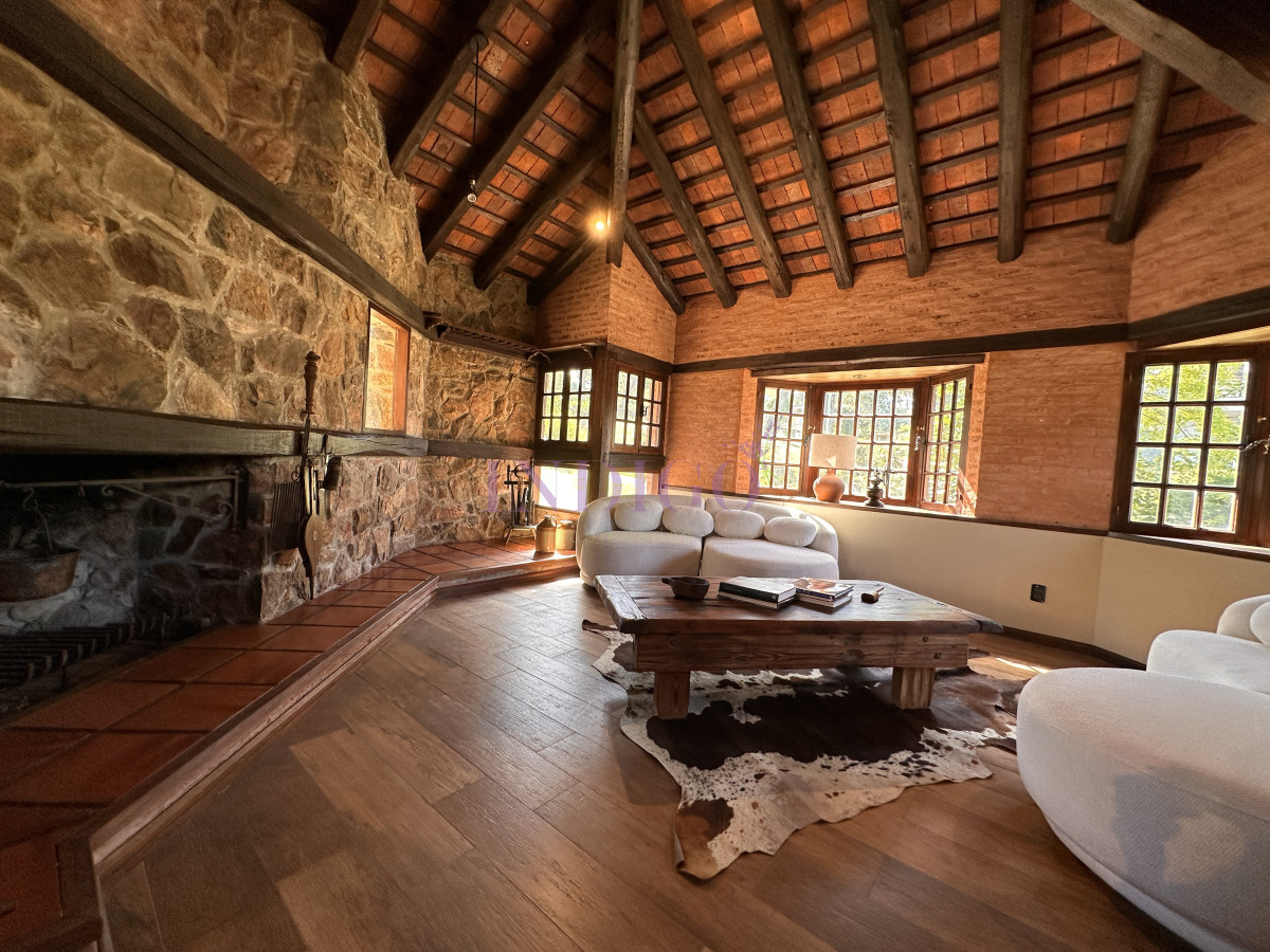 Casa Ref.1277 - Casa en Montoya en alquiler temporal 4 dorm con piscina climatizada .