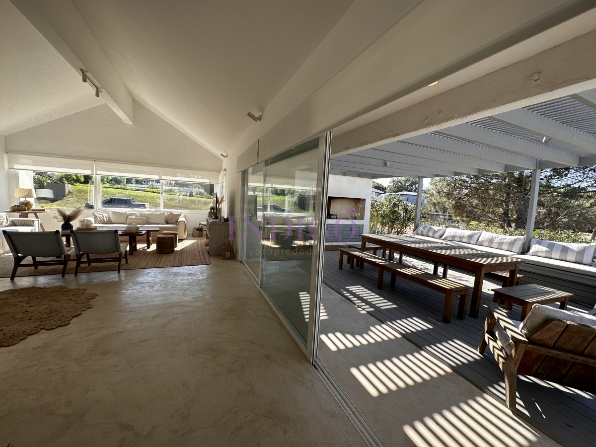 Casa Ref.336 - Alquiler en Pinar del Faro, Jose Ignacio 5 dormitorios.