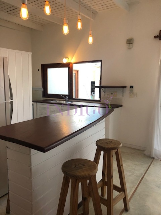 Casa Ref.485 - Casa venta en Montoya, 5 ambientes.