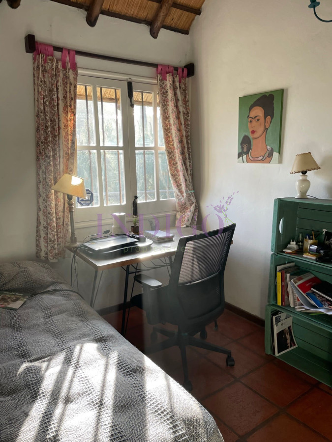 Casa Ref.39 - Venta y alquiler de casa en Montoya, 4 cuartos , muy bien ubicada.