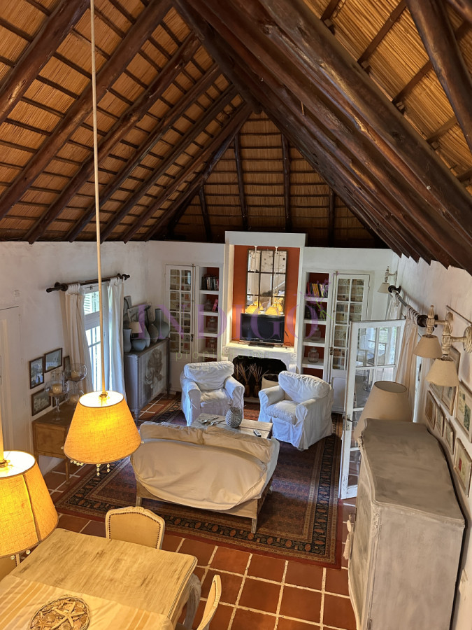 Casa Ref.1307 - Casa en venta en pinares