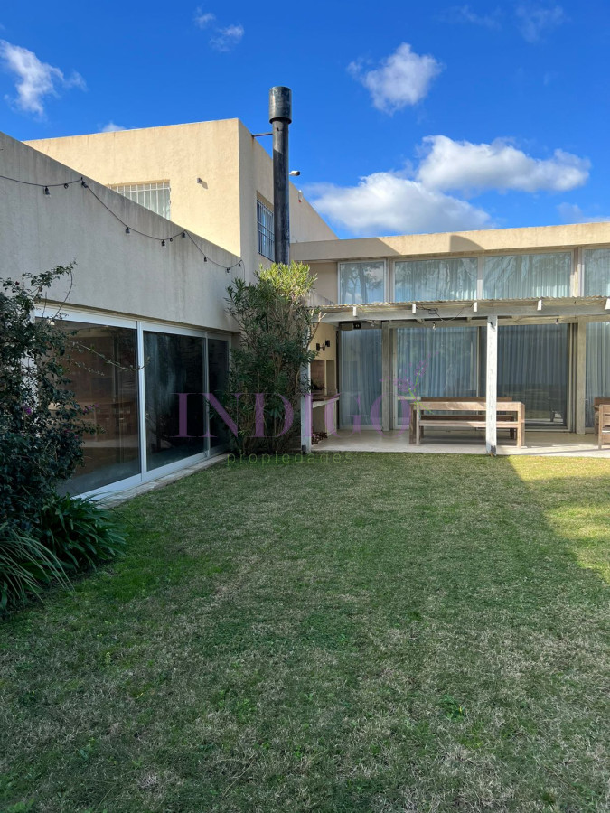 Casa Ref.1097 - casa en barrio Barra verde en alquiler