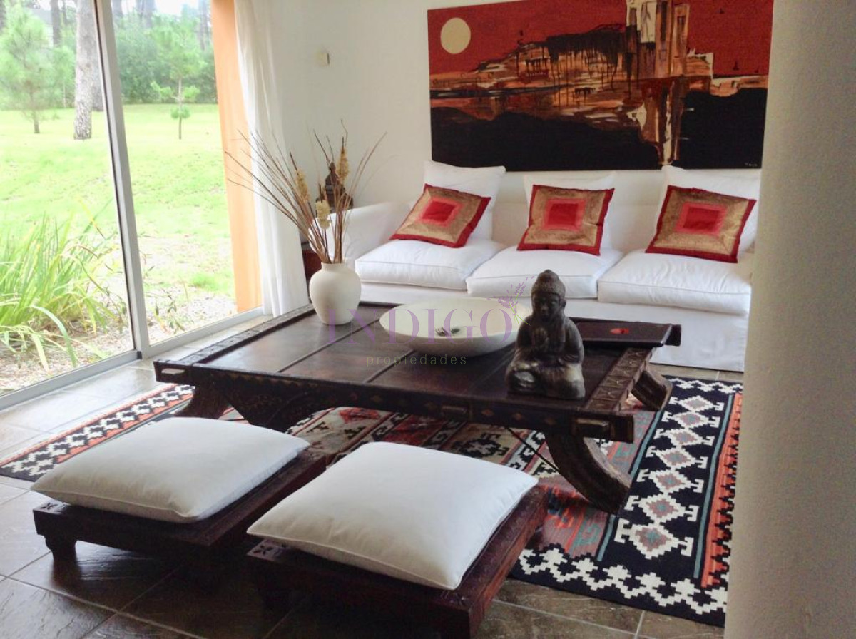 Casa Ref.847 - Laguna Blanca, casa en alquiler.