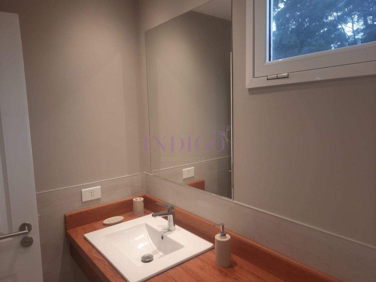 Casa Ref.1075 - Casa en venta Montoya, la Barra
